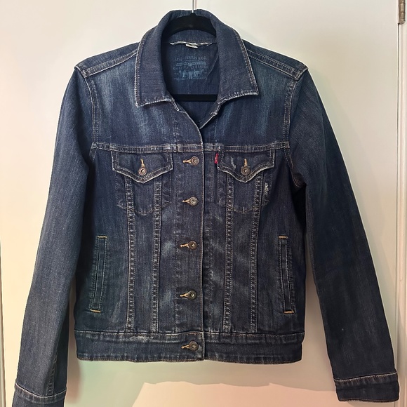 Levi's Minimally Distressed Original Trucker Denim Jacket - Picture 1 of 3